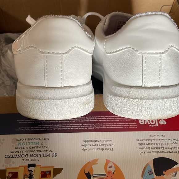 Bobs d’vine instant delight from Skechers with memory foam white faux leather 9 - Picture 7 of 10